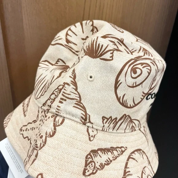 Coach Jumbo Seashell Print Bucket Hat # CBO66 - Picture 4 of 6